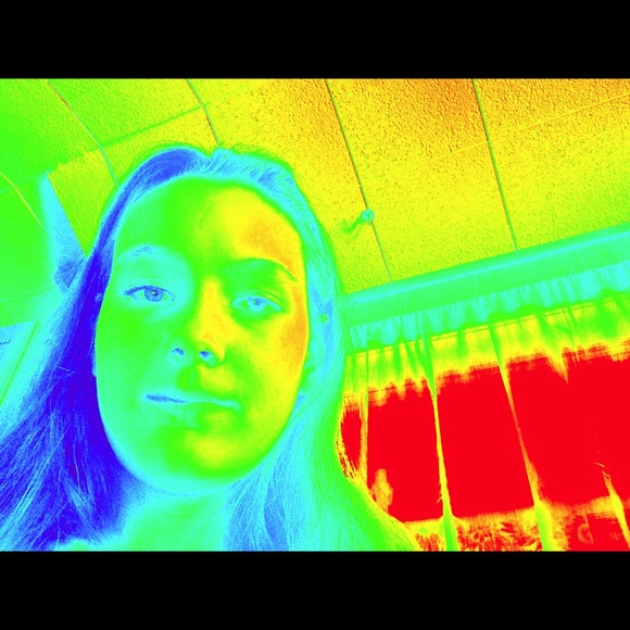 Meet your Posher, Carol - Picture 5 of 10